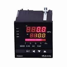 Fuji PXF9 PID/On-Off Temperature Controller