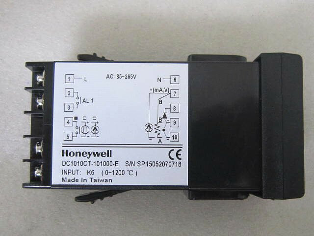 Honeywell DC 1010 Temperature Controller - UDC2500