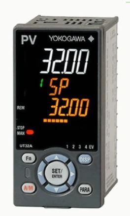 Yokogawa UT32A Temperature Controller, Model Name/Number: UT32A-000-10-00